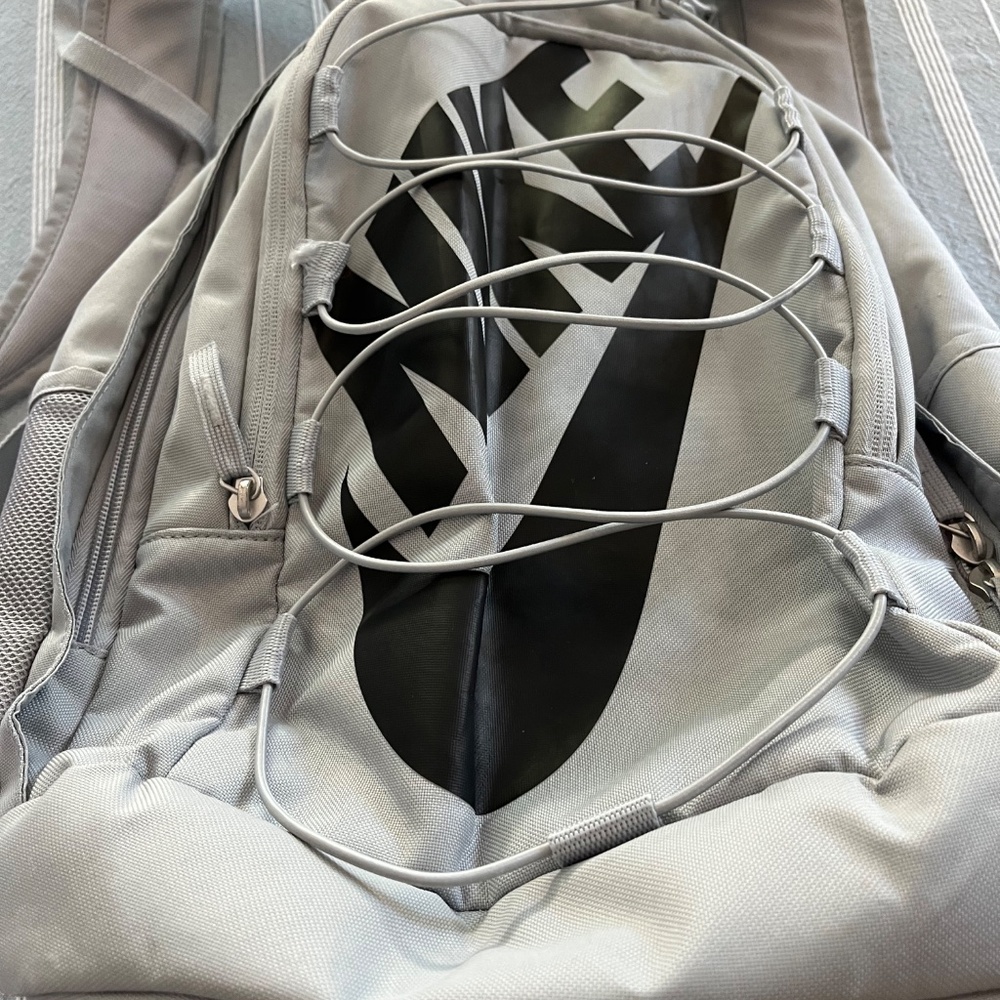 Nike Backpack - Picture 2 of 8